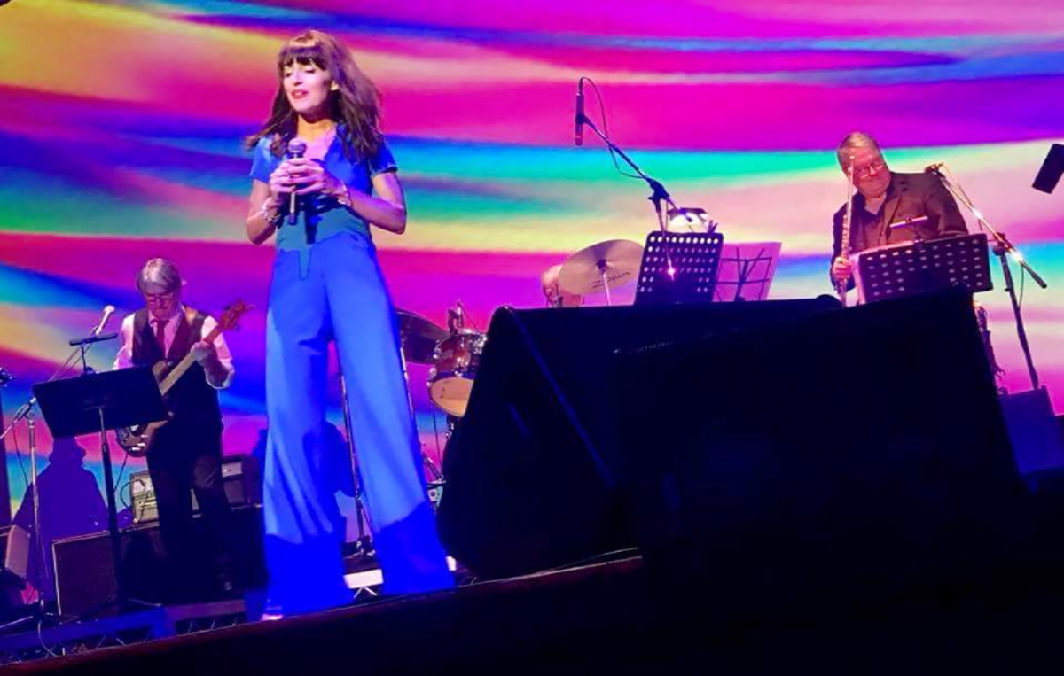 Karen Carpenter Show Narelle Belle